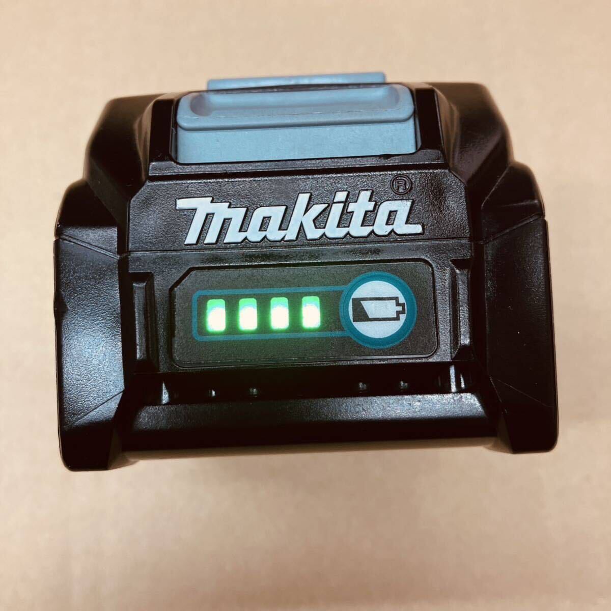 478 中古美品 純正品 マキタ 充電池 40V 2.5Ah BL4025 リチウムイオン バッテリー makitaの画像5