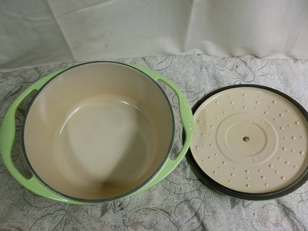 ★ル・クルーゼ　LE　CREUSET　 両手鍋 22㎝_画像3