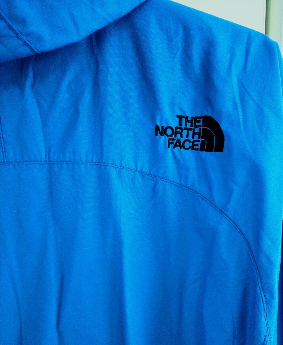 【正規品】THE NORTH FACE EVOLUTION JACKET／ノースフェイス エボリューションジャケット メンズ Mサイズ ブルー 黒ロゴ ナイロンパーカーの画像5