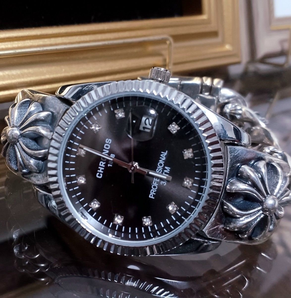 【chronos】11ポイント パヴェ ダイヤ プラスクロス シルバー ウォッチブレスレット ボックスIDブレスレット 腕時計