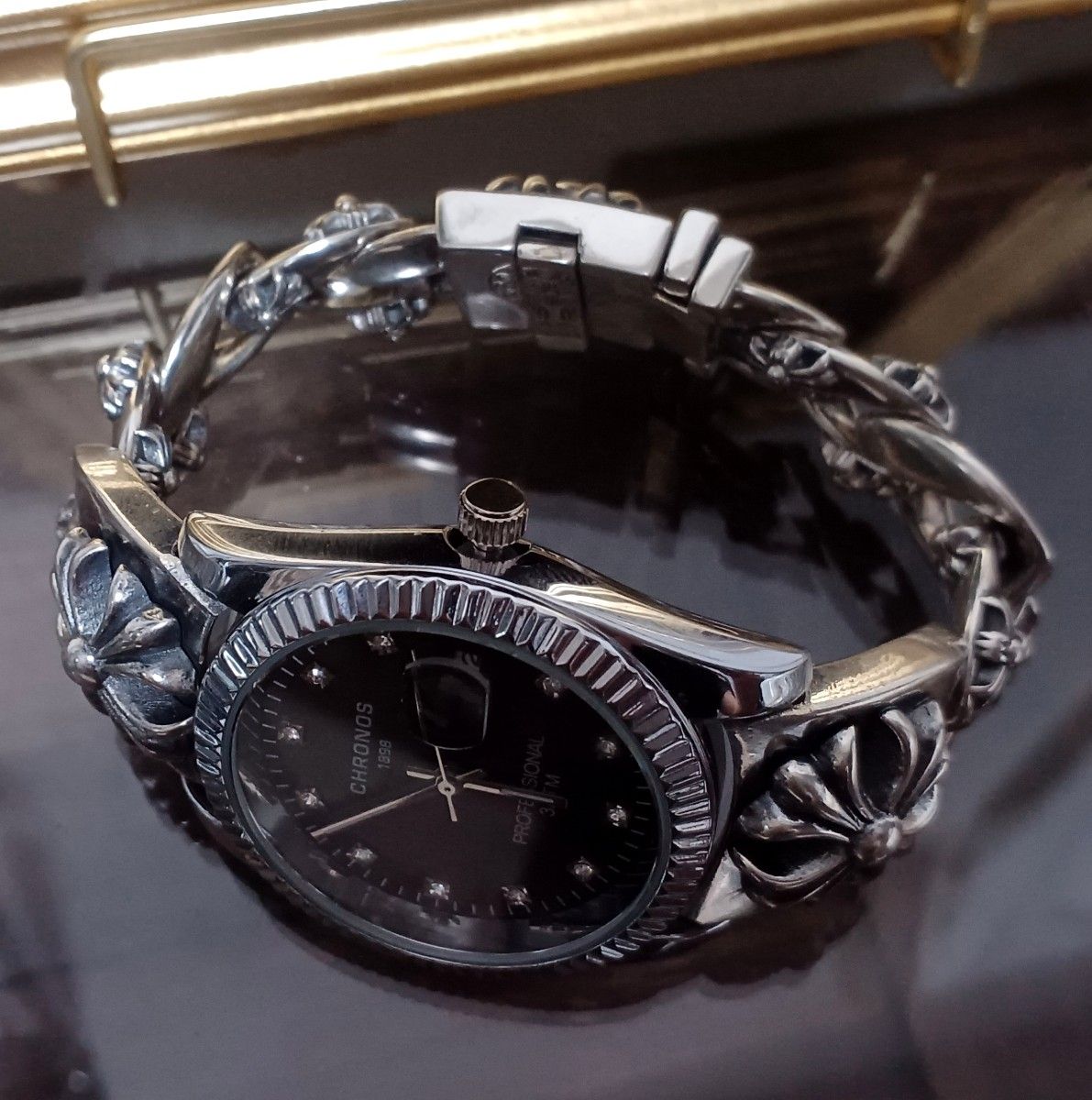 【chronos】11ポイント パヴェ ダイヤ プラスクロス シルバー ウォッチブレスレット ボックスIDブレスレット 腕時計