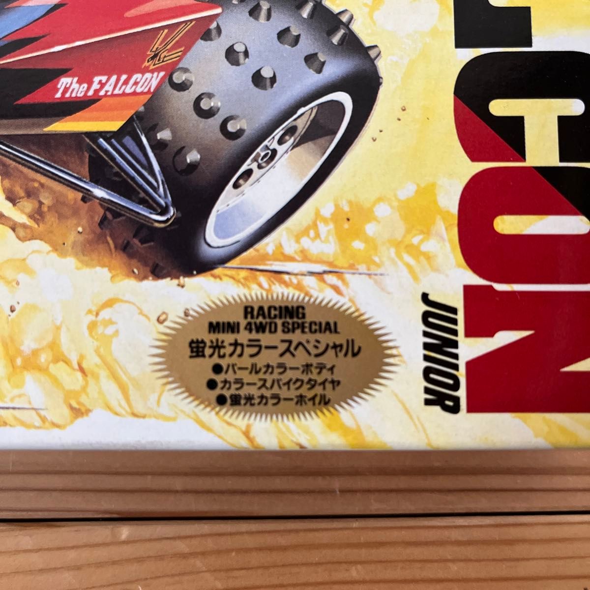 蛍光カラースペシャル】 タミヤ レーサーミニ四駆 ファルコンJr 蛍光カラースペシャル】 タミヤ レーサーミニ四駆 ファルコンJr