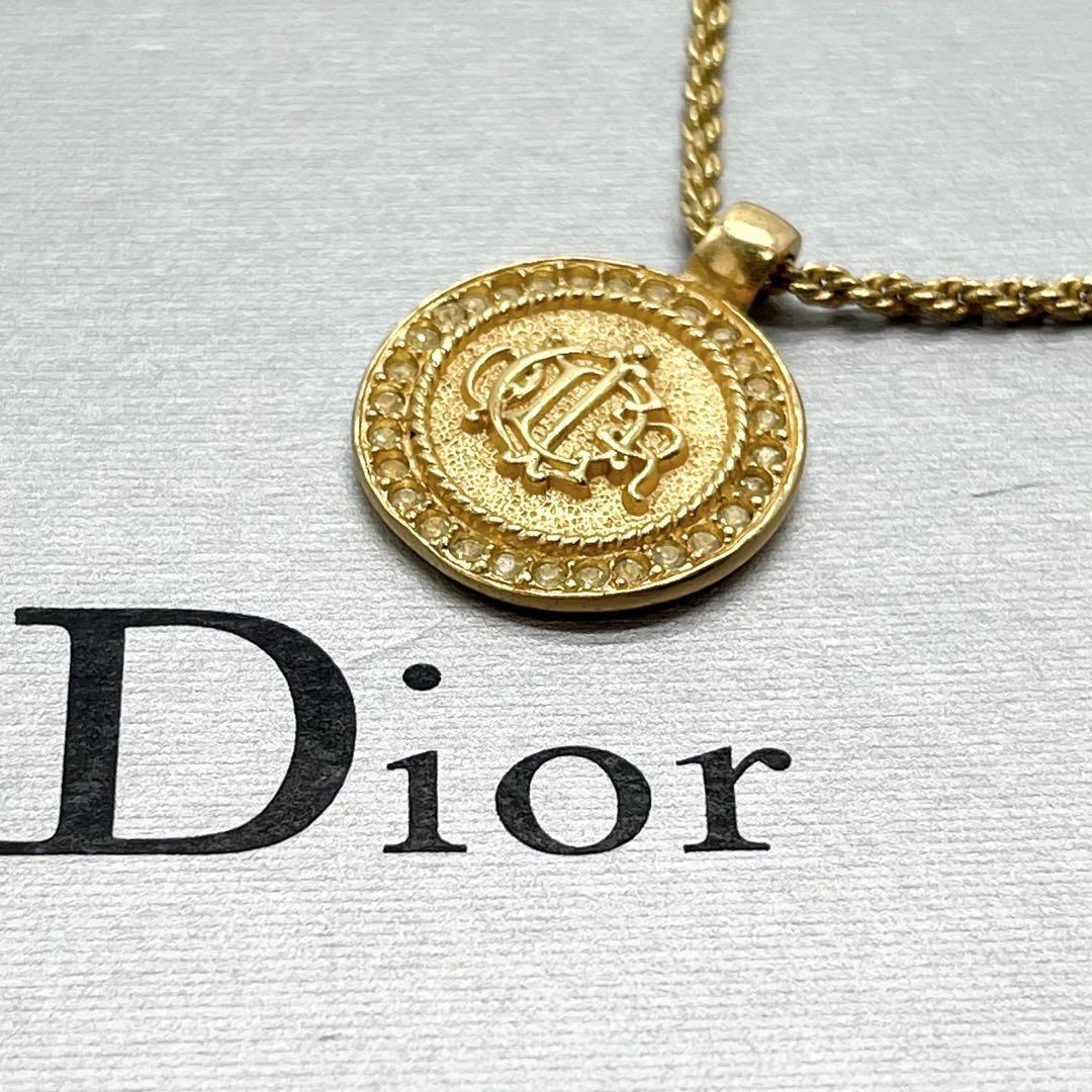 極美品 クリスチャンディオール Christian Dior ネックレス アクセサリー 旧ロゴ サークル コイン プレート ラインストーン ゴールド 金の画像1