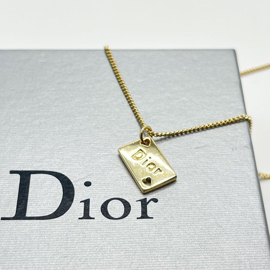 未使用級 クリスチャンディオール Christian Dior ネックレス アクセサリー D ロゴ 文字 ハート プレート 刻印 ゴールド 金 希少 高級品_画像1