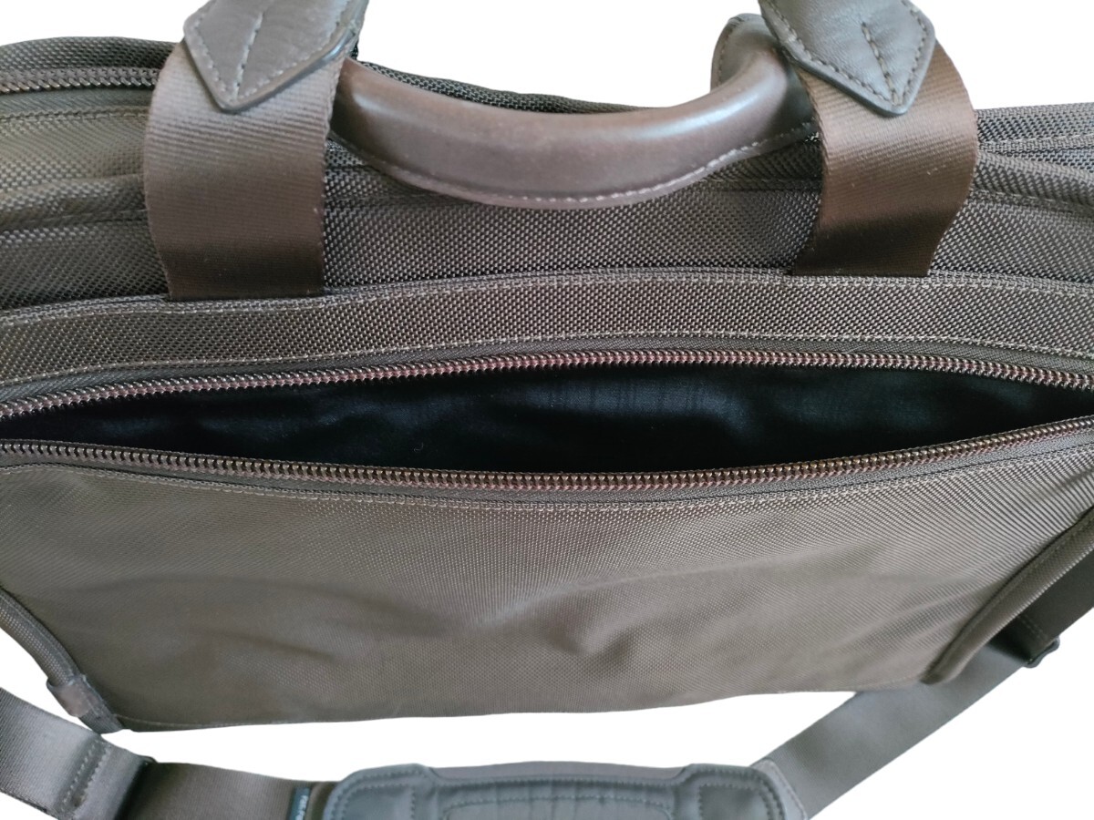 TUMI/トゥミ】2WAYビジネスバッグ ダークブラウン 26114BH 極美 TUMI/トゥミ】2WAYビジネスバッグ ダークブラウン 26114BH 極美