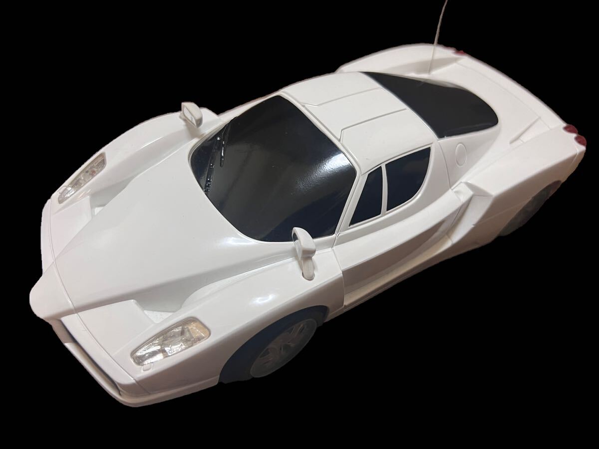[ прекрасный товар ] радиоконтроллер игрушка Enzo Ferrari белый рабочее состояние подтверждено 1/16