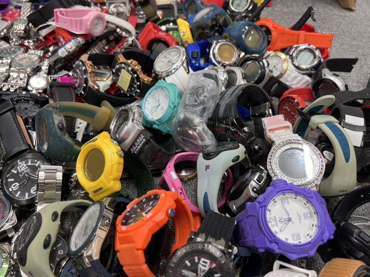 腕時計 大量まとめて 350点以上 約27kg ジャンク時 計 まとめ売り メンズ レディースの画像6