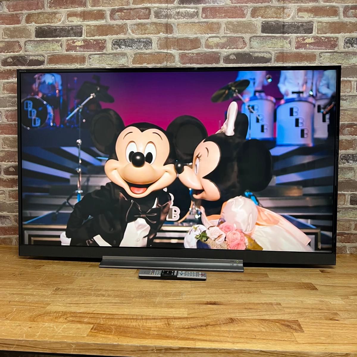 東芝 49インチ 4K 液晶テレビ REGZA 49BZ710X外付けHDD 2番組 東芝 49インチ 4K 液晶テレビ REGZA 49BZ710X外付けHDD 2番組