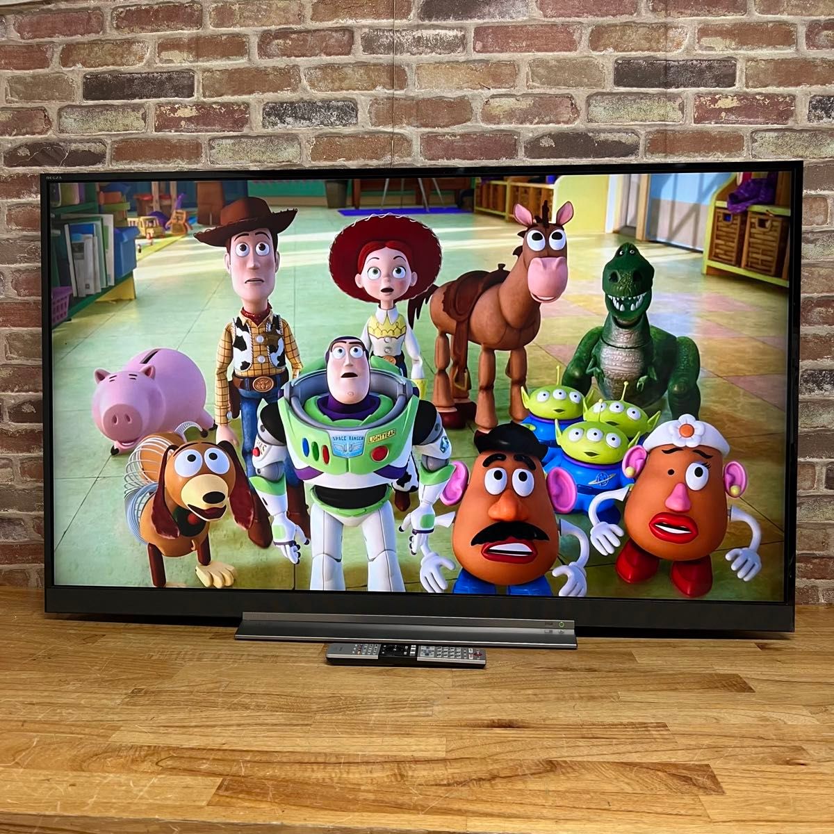 東芝 49インチ 4K 液晶テレビ REGZA 49BZ710X外付けHDD 2番組 東芝 49インチ 4K 液晶テレビ REGZA 49BZ710X外付けHDD 2番組
