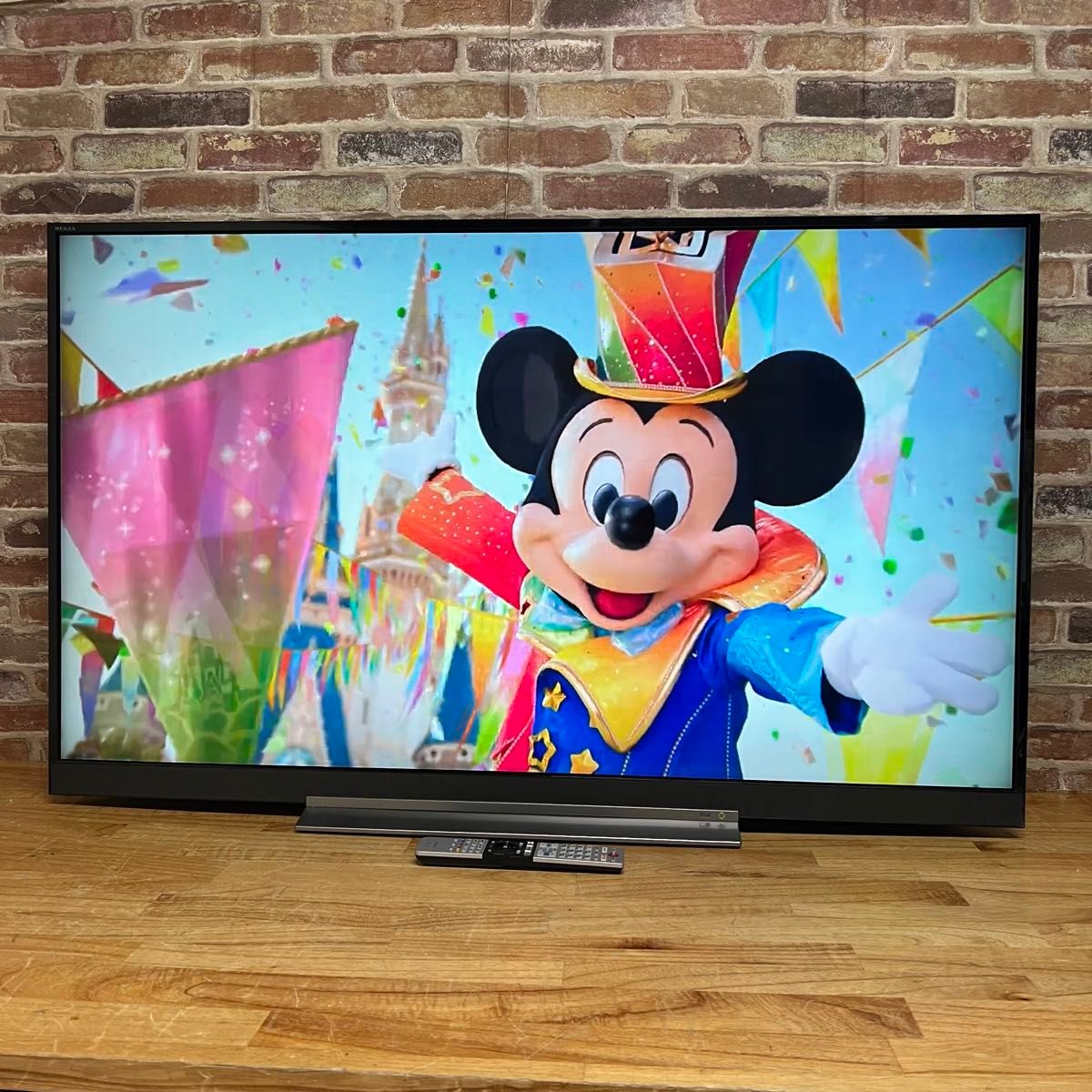 TOSHIBA 東芝 REGZA 49BZ710X 49インチ 液晶テレビ 2018年製 TOSHIBA 東芝 REGZA 49BZ710X 49インチ 液晶テレビ 2018年製
