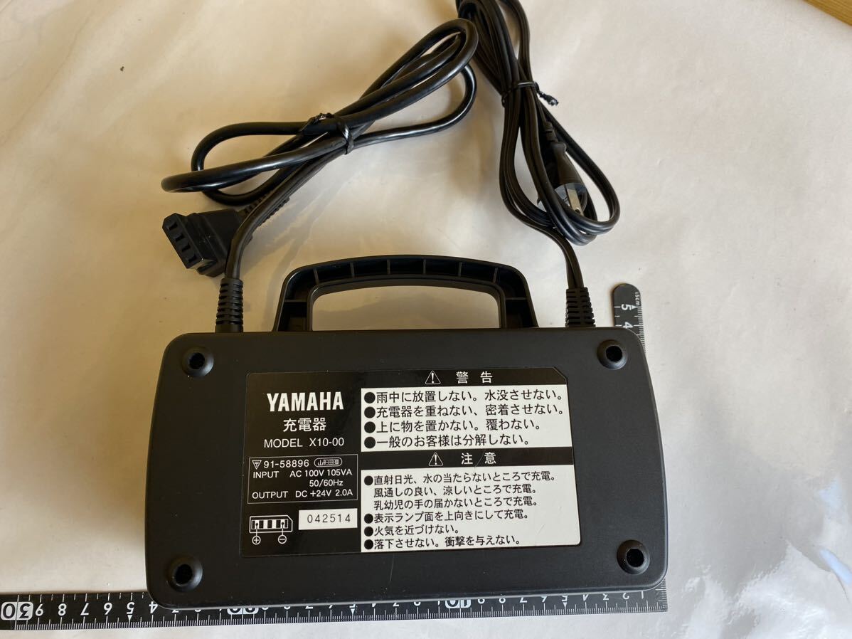 YAMAHA 充電器 MODEL X10-00 やまは_画像3