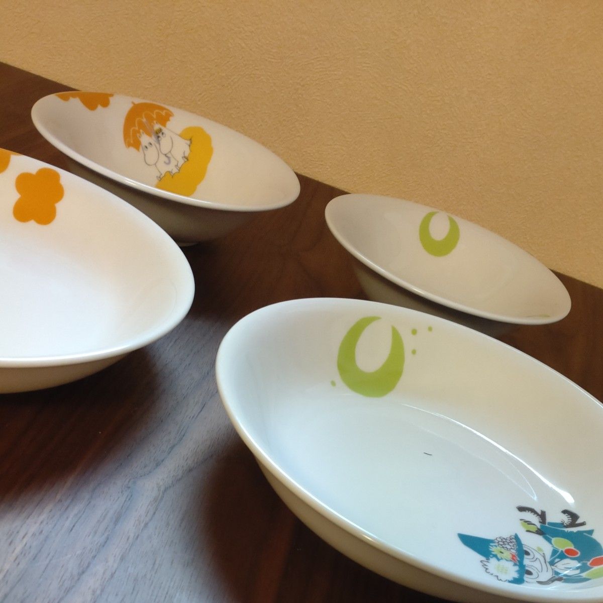 ムーミン カレー皿 パスタ&サラダボール皿 陶器 とっても ムーミン カレー皿 パスタ&サラダボール皿 陶器 とっても