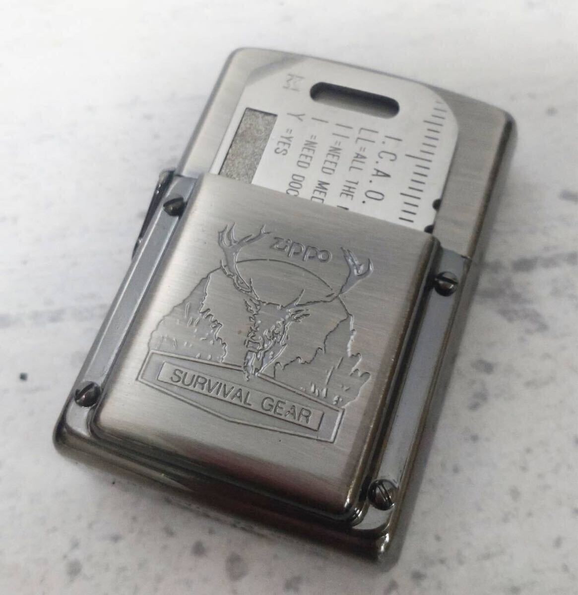 ■美品■ ZIPPO zippo SURVIVAL GEAR ジッポ ジッポライター ライター オイルライター 喫煙具 喫煙グッズ 着火未確認 火花あり_画像2