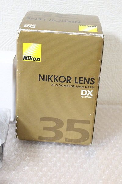 ★美品！Nikon AF-S DX NIKKOR 35mm f/1.8G★の画像5