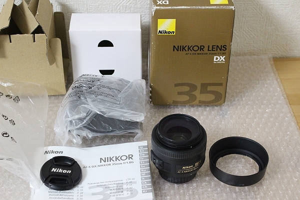 ★美品！Nikon AF-S DX NIKKOR 35mm f/1.8G★の画像1
