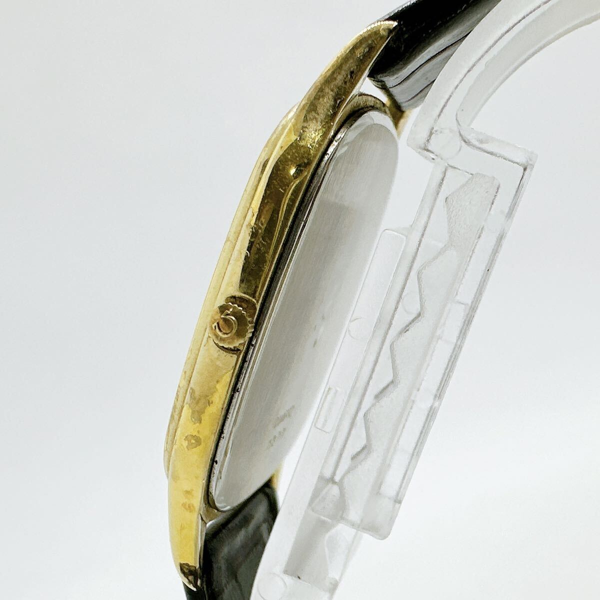 04243 オメガ OMEGA 1377 デビル DE VILLE メンズ 腕時計 クォーツ 電池式 QZ ゴールドカラー 革ベルト