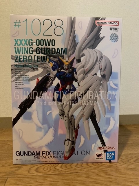 GUNDAM FIX FIGURATION METAL COMPOSITE ウイングガンダムゼロ（EW版） Noble Color Ver.の画像1