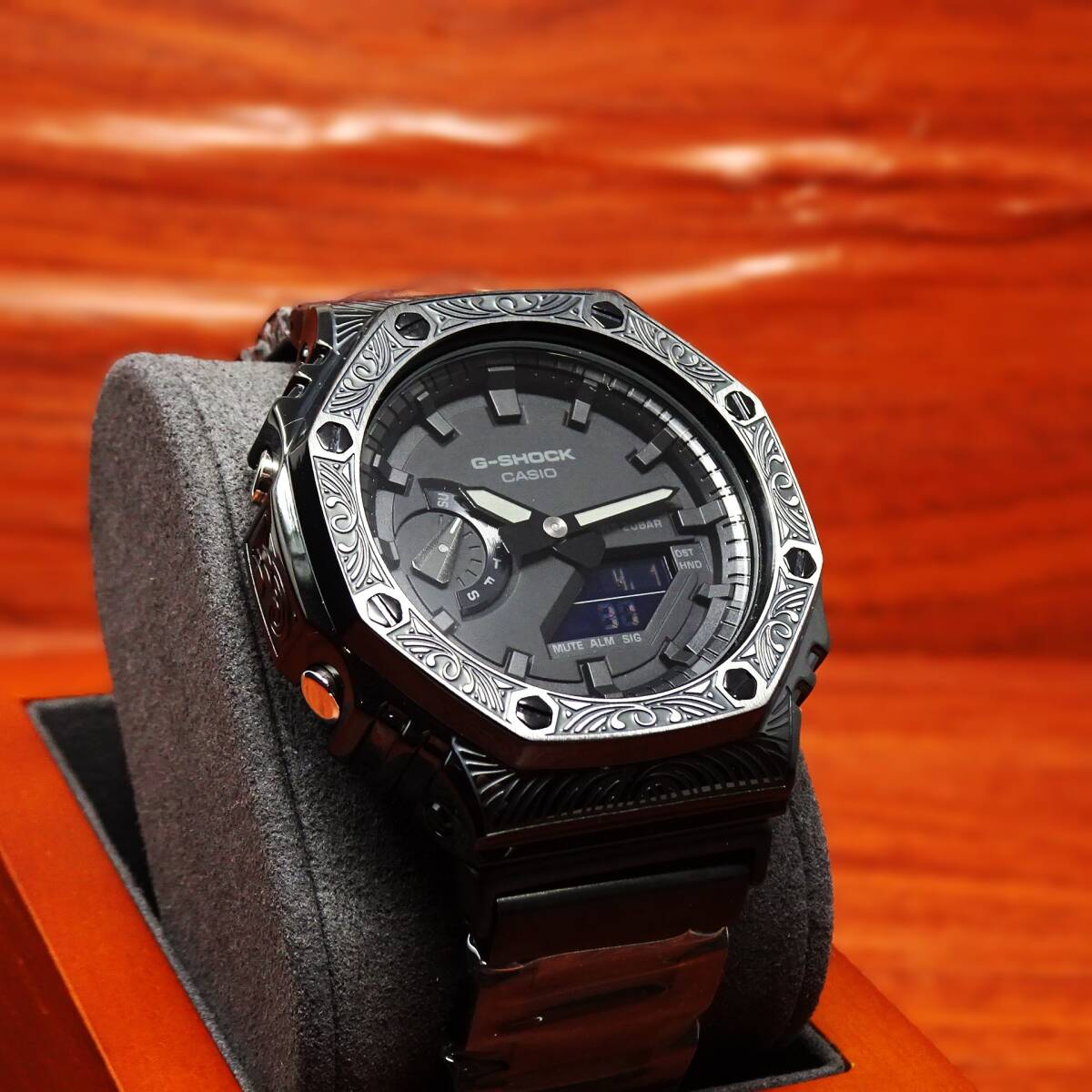 〓送料無料〓新品〓GショックCUSTOM・MADE腕時計本体付GA2100ステンレス製ブラックベネチアン柄エンボス加工＆ステンレス製ロック式ベルトの画像2