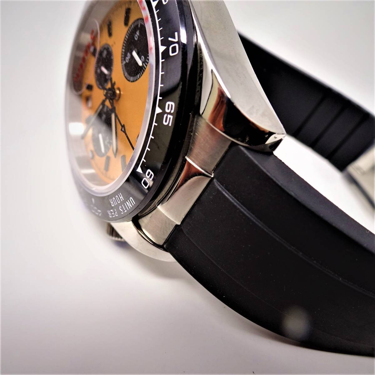 送料無料〓新品〓２０ｍｍ・エンドリンク・腕時計本体と本革、ラバーベルトすき間を埋めるパーツ（フラッシュフィット）有名メーカー互換性_画像6