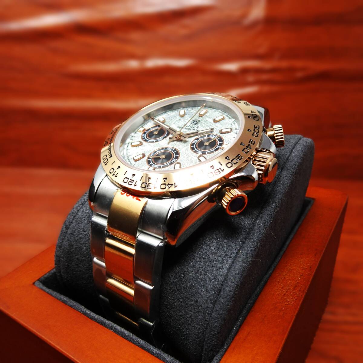 送料無料・新品・BLIGERブランド・メンズ・セイコー製VK63クロノグラフクオーツ式腕時計 ・オマージュウオッチ・ローズゴールドコンビ の画像4
