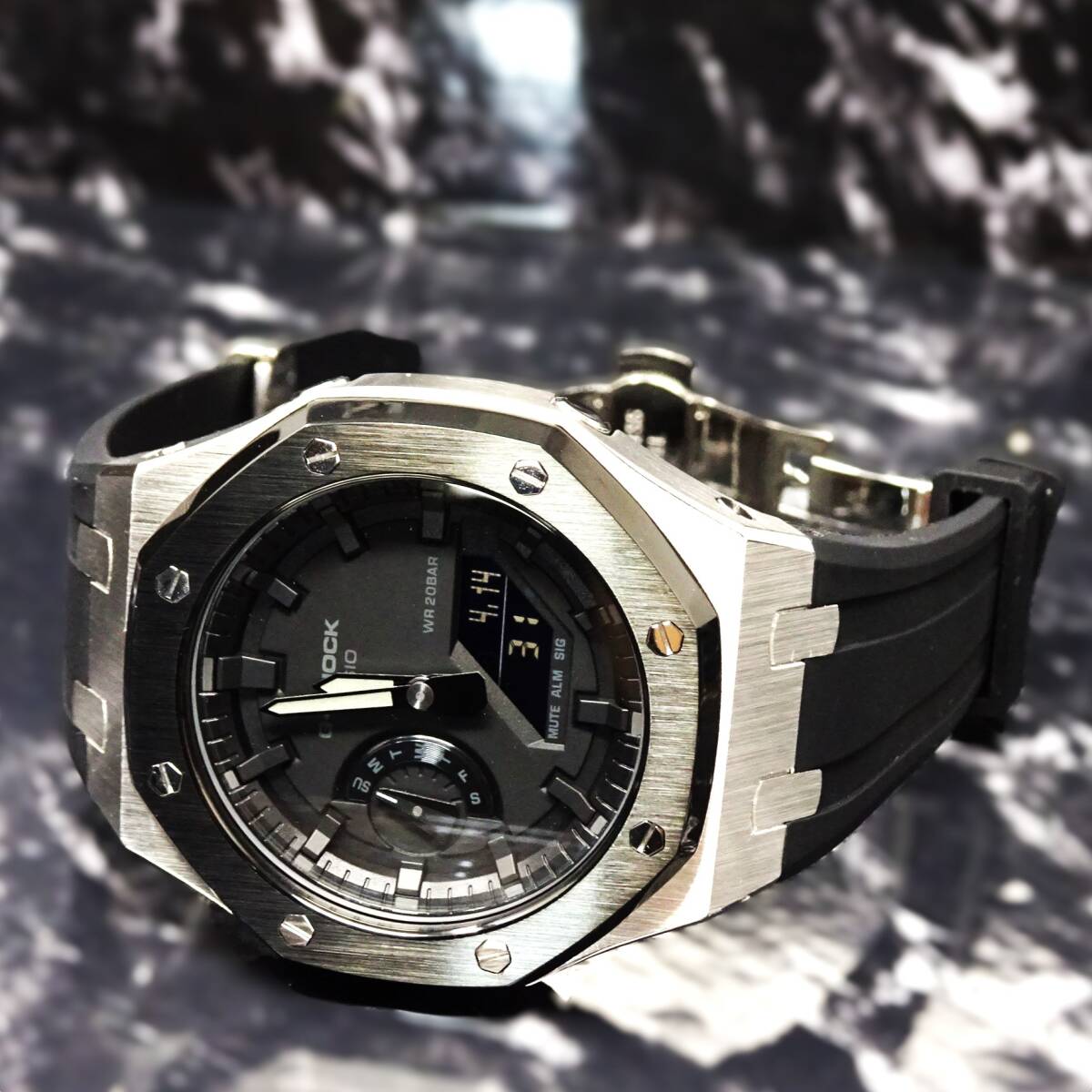 送料無料・新品・Gショックカスタム本体付きGA2100海外ステンレス製ツートンベゼル＆ブラックシリコンラバーベルト腕時計・カシオーク_画像1