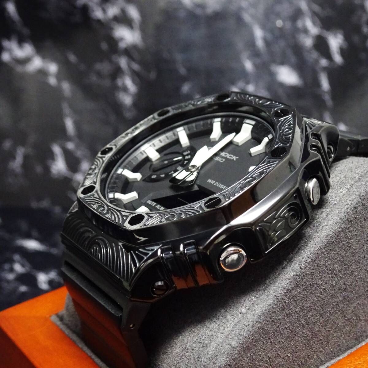 〓送料無料〓新品〓GショックCUSTOM・MADE腕時計本体付GA2100ステンレス製ブラックベネチアン柄エンボス加工＆ステンレス製ベルト