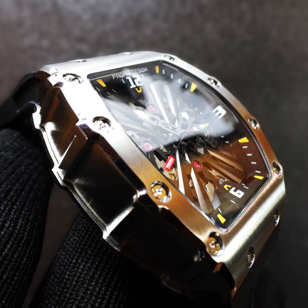 送料無料・新品・PAGANI DESIGNパガーニデザイン・メンズクォーツ腕時計、VH65・トノー型スケルトン文字盤モデルPD-1738の画像6