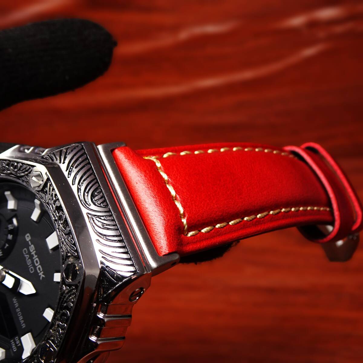 〓送料無料〓新品〓GショックCUSTOM・MADE腕時計本体付GA2100ステンレス製シルバーベネチアン柄エンボス加工＆バックル・R本革ストラップ 