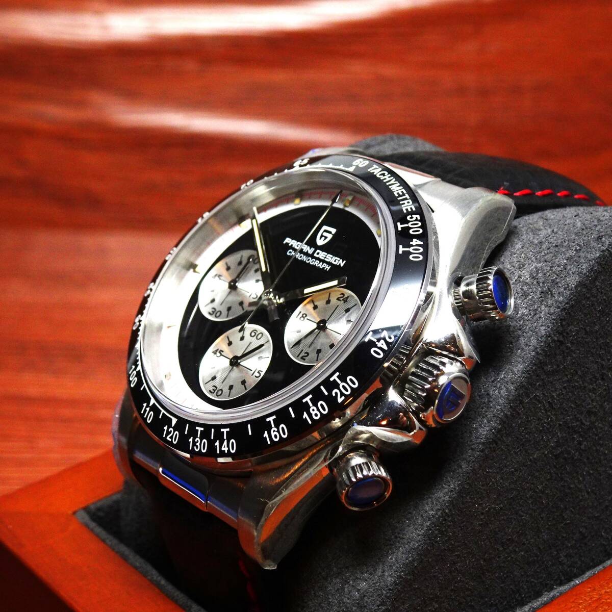 送料無料・新品・パガーニデザイン・メンズ・セイコー製VK63クロノグラフクオーツ式腕時計・オマージュ・カーボン柄本革モデル・PD-1676・Bの画像9