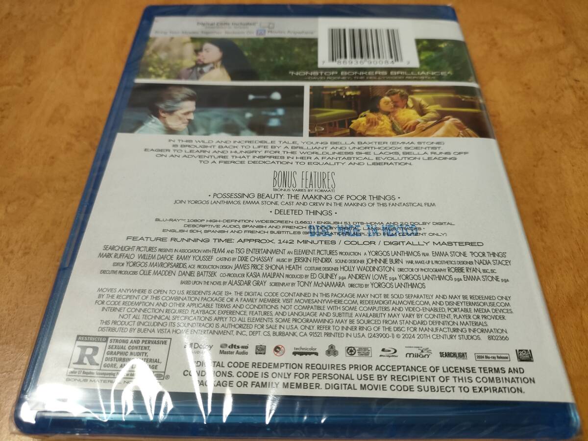哀れなるものたち 未開封輸入盤Blu-ray エマ・ストーン/ウィレム・デフォー/ヨルゴス・ランティモス 送料185円で最大４点まで同梱可の画像2