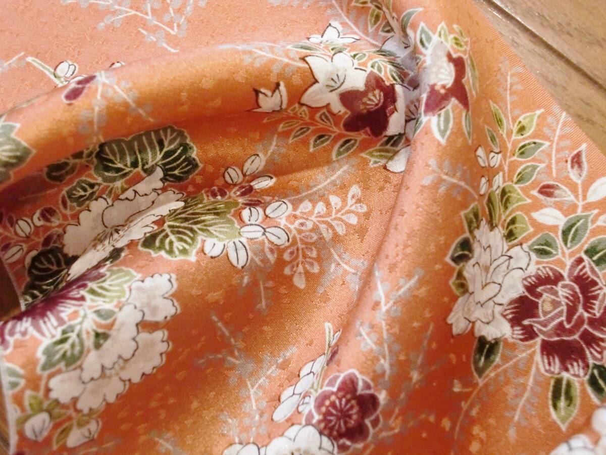 ◆琳花◆ 正絹はぎれ 渋い橙色に野の花 15.5×190 古布 着物はぎれ お人形 吊るし飾り テディベアに 巾着 袋物 パッチワークの画像4