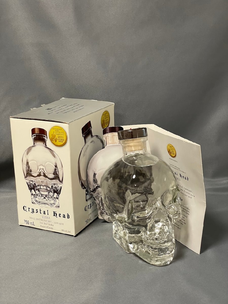 未開封 古酒 クリスタルヘッド ウォッカ / Crystal head VODKA 750ml 40% スピリッツ / The Skull Vodkaの画像2