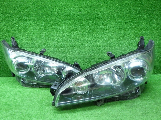 トヨタ　20系　ウィッシュ　前期　ヘッドライト左右　HID　68-16　Y　K　240411023_画像1