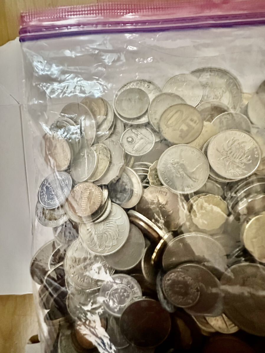 外貨 外国コイン まとめ 5.5kg以上 アメリカ 中国 香港 韓国 シンガポール などの画像2