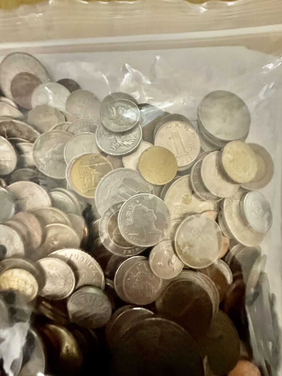外貨 外国コイン まとめ 約6kg アメリカ 中国 香港 韓国 シンガポール などの画像3