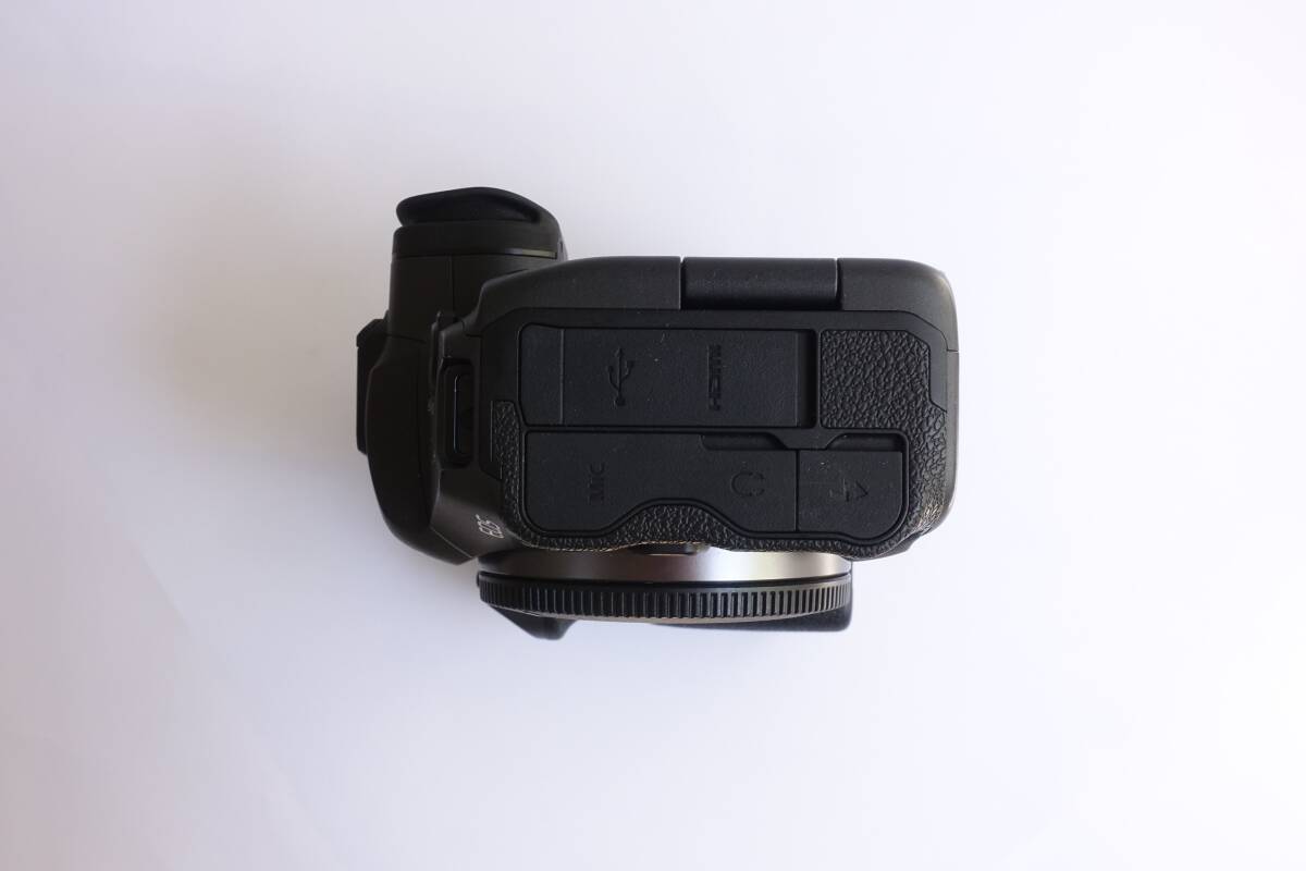 Canon EOS R5 中古ボディ美品 ショット数39000回以下 安心メンテ プレミアム実施済 社外製バッテリーおまけの画像4