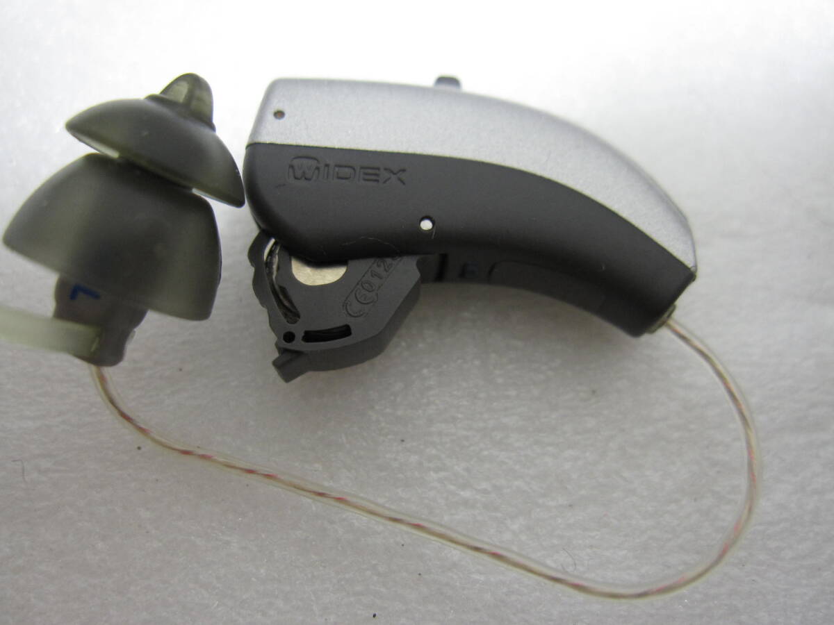 補聴器 WIDEX ワイデックス UNIQUE U2-FS U-FS220 クリスタルシルバー 耳かけ型 両耳セット ジャンク品 / 乾燥ケース DRY-GO UV の画像8