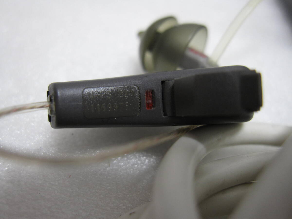 補聴器 WIDEX ワイデックス UNIQUE U2-FS U-FS220 クリスタルシルバー 耳かけ型 両耳セット ジャンク品 / 乾燥ケース DRY-GO UV の画像6