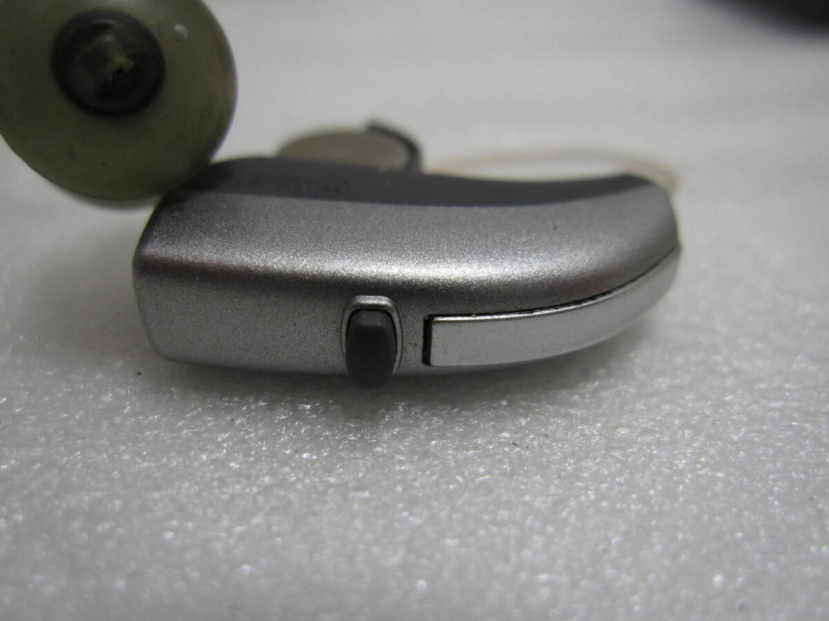 補聴器 WIDEX ワイデックス UNIQUE U2-FS U-FS220 クリスタルシルバー 耳かけ型 両耳セット ジャンク品 / 乾燥ケース DRY-GO UV の画像5