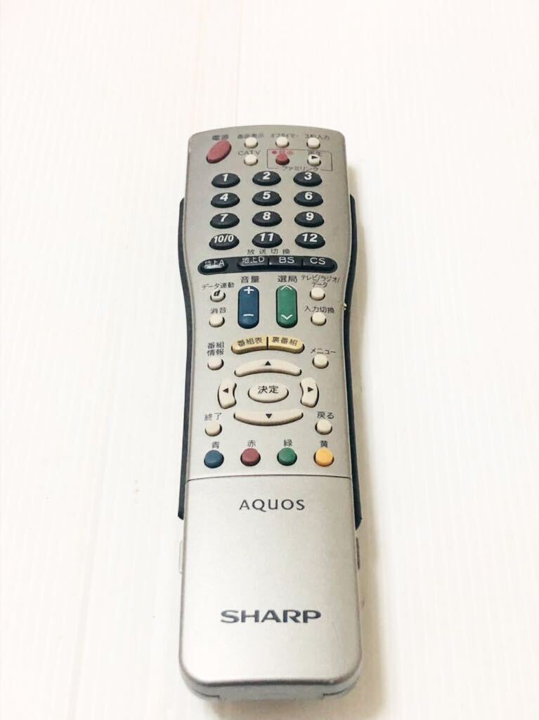 C 送料無料 シャープ    AQUOS/アクオス 純正 テレビ用リモコン  GA632WJSA  動作品 LC-26GH4 LC-26GH3の画像1