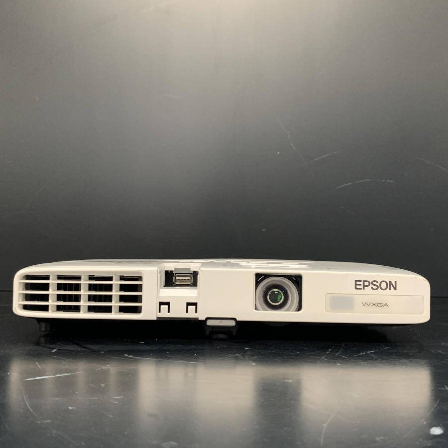 EPSON エプソン EB-1770W H362D 液晶プロジェクター●動作品の画像1
