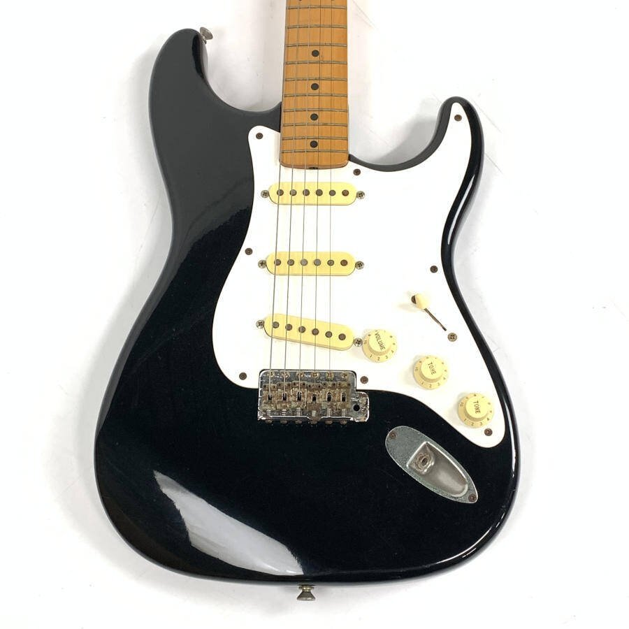 Fender Japan ST57 フェンダー エレキギター シリアルNo.A013420 黒系 MADE IN JAPAN表記★簡易検査品の画像2