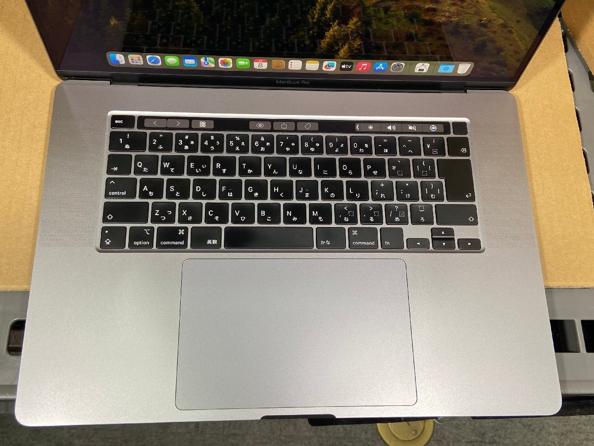 アップル Apple MacBook Pro (16-inch, 2019) Corei9 2.3GHz 16GB SSD 1TB 16インチ A2141 充放電回数：219 ①の画像2