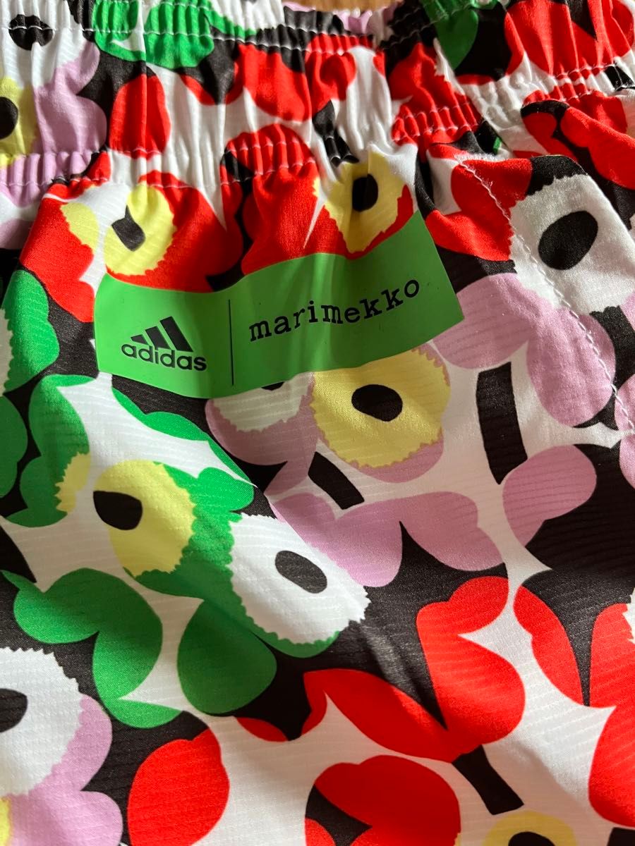 adidas×marimekko アディダス×マリメッココラボ　スポーツパンツ　スリーライン