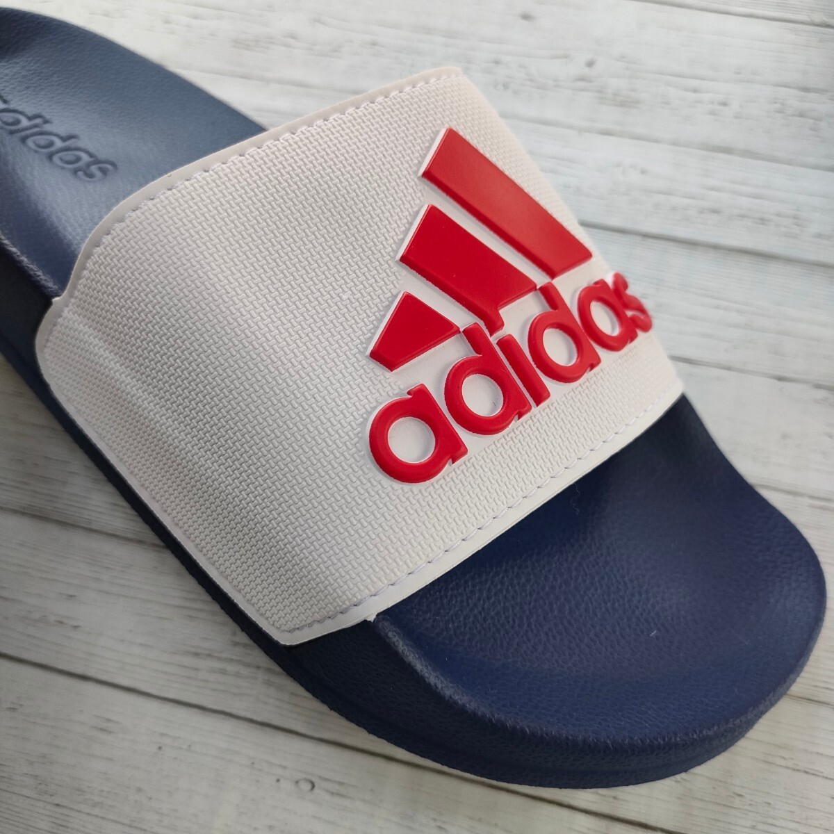 【29.5cm】adidasアディダス　シャワーサンダル　サンダル　スリッパ　ユニセックス　プレゼント　サッカー　ジム　ダンス　車内　ベランダ