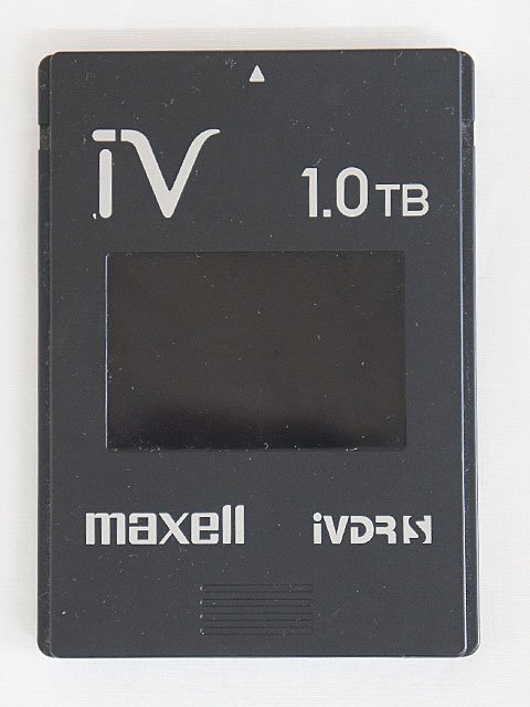 s1734【maxell iVDR-S 1TB カセットHDD 黒】_画像1