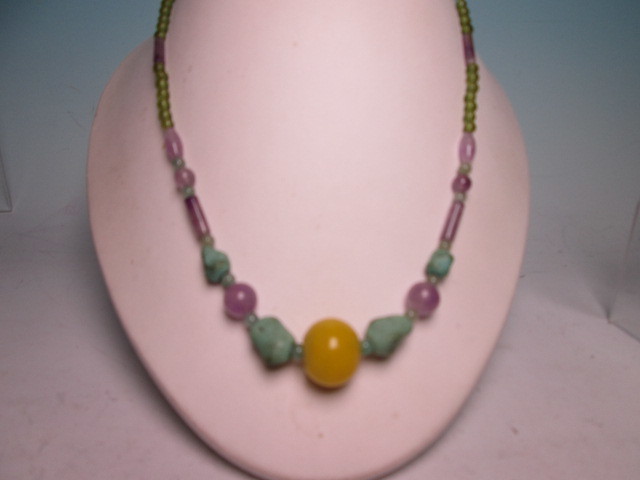 * antique * yellow sphere & amethyst & peridot & turquoise. necklace 28g