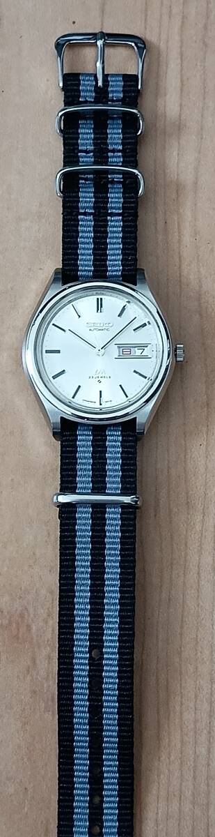 極上品 OH済み日付曜日早送り対策品　SEIKO セイコー LORD MATIC ロードマチック デイデイト 1973年3月製 5606-7071_画像7