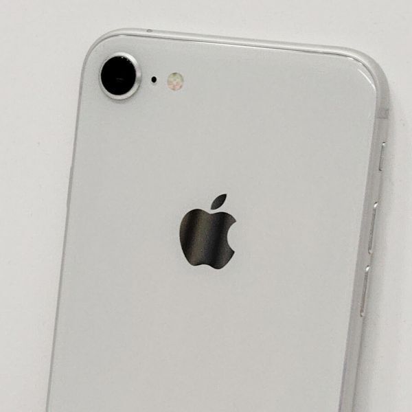 iPhone8 128GB シルバー 国内版 SIMフリー アップルストア購入 割賦金残債なし iOS 16.7.7 NX1E2J/A ネコポス発送の画像4