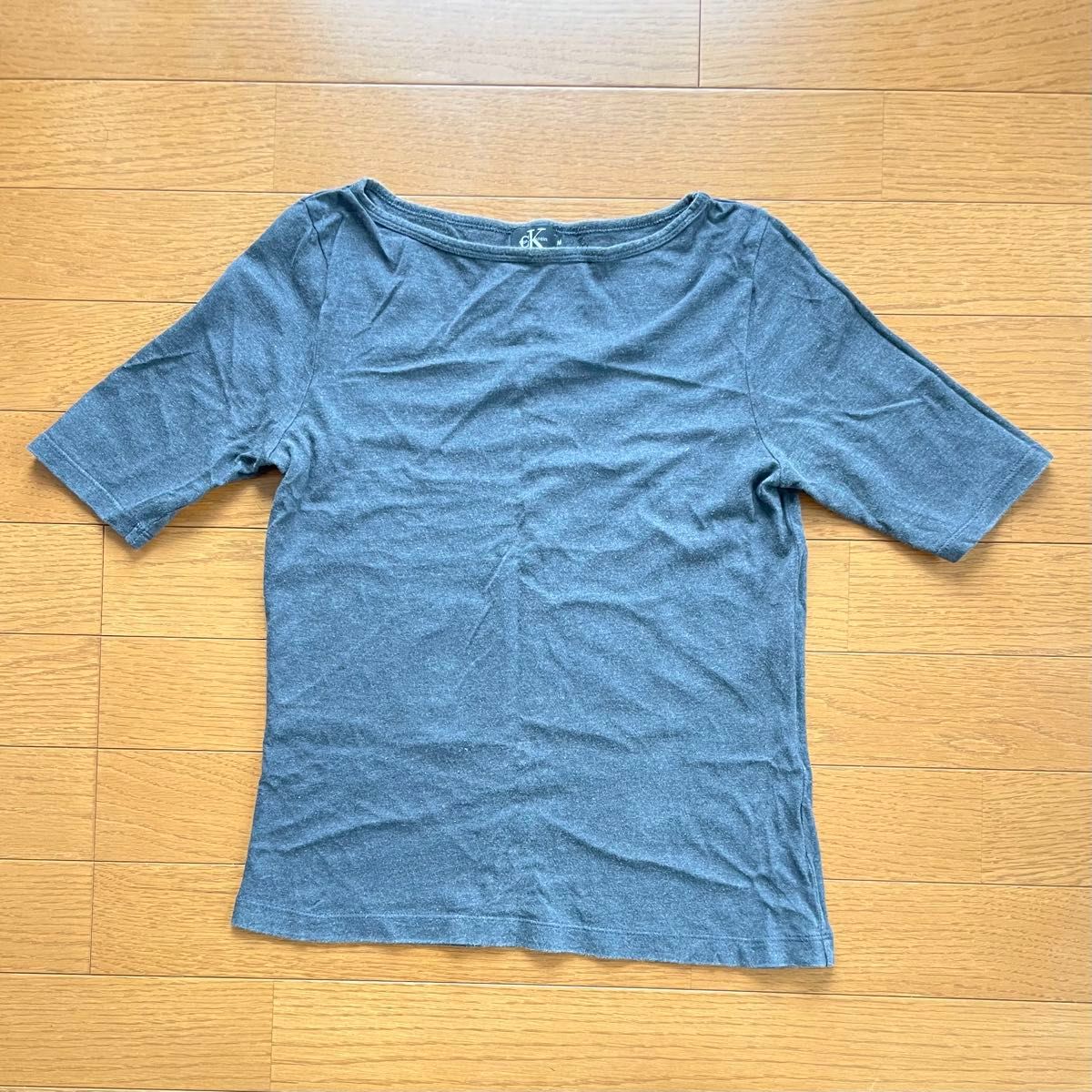 【ck Calvin Klein】ボートネックカットソー〈M〉チャコールグレー カットソー Tシャツ 半袖 無地 古着